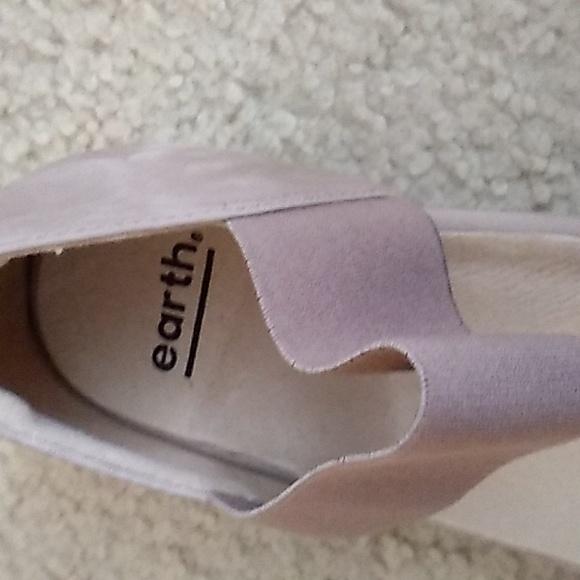 Earth Origins sandals - Picture 4 of 5